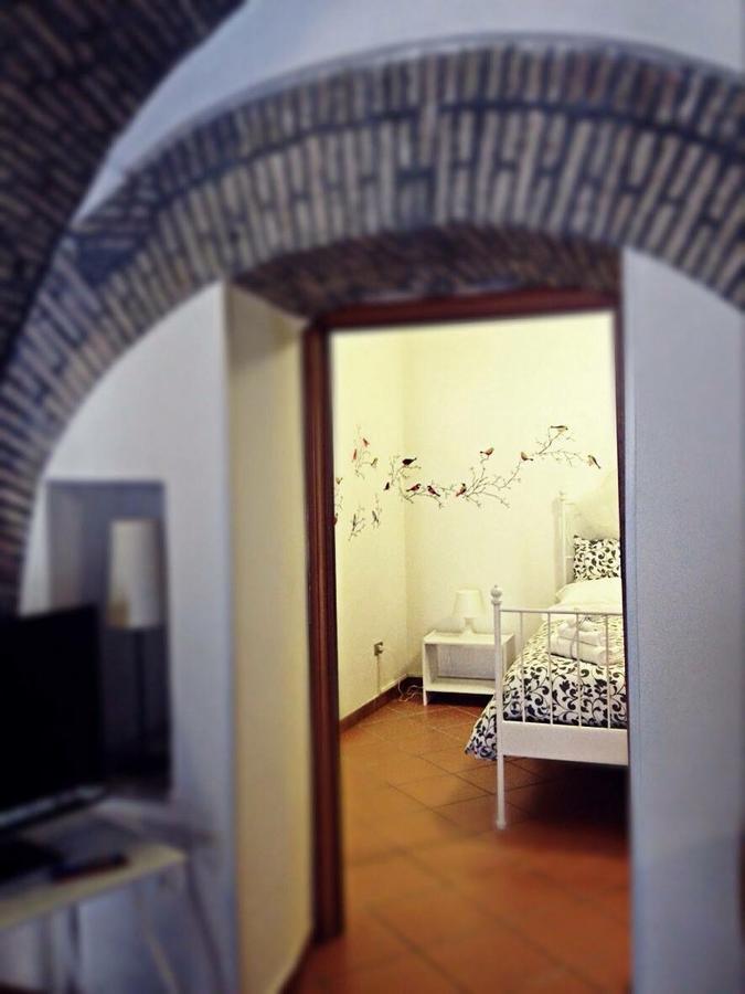 Svegliarsi Nei Borghi - La Patronale Panzió Troia Kültér fotó